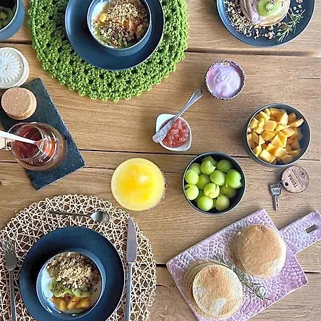 Bed and breakfast Zab Living 3*