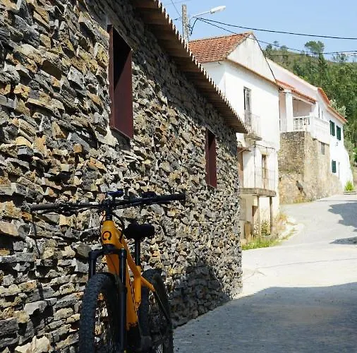 فندق مبيت وإفطار Zab Living 3*